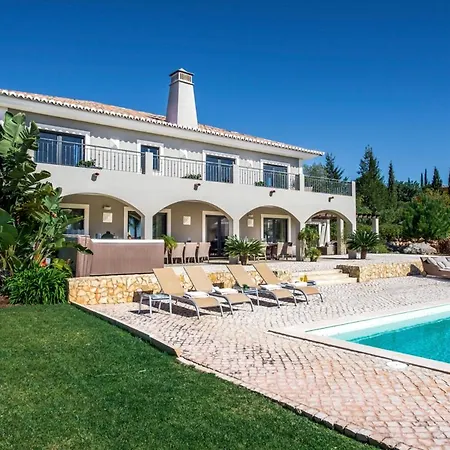 Villa Sleeps 15 Pool Air Con Wifi *