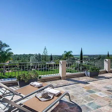 Sleeps 15 Pool Air Con Wifi Villa Donalda